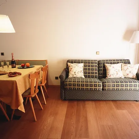 Aparthotel Frea 3*